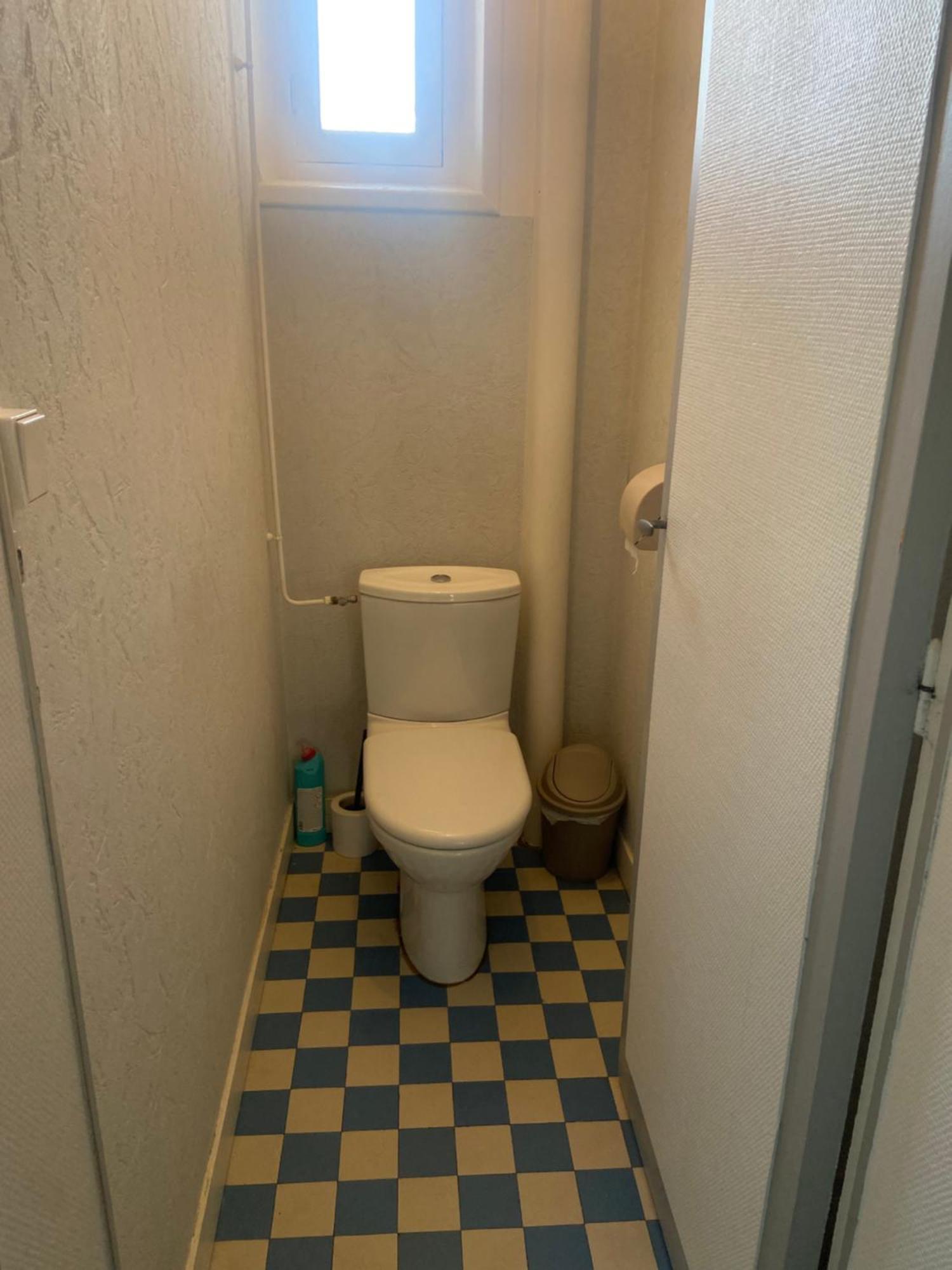 Appartement Spacieux Cosy Centre Epinal !!! Eksteriør bilde
